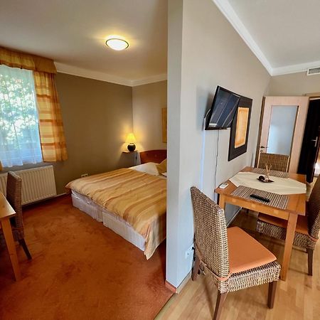 Luxus Golf Apartment Bük Eksteriør bilde
