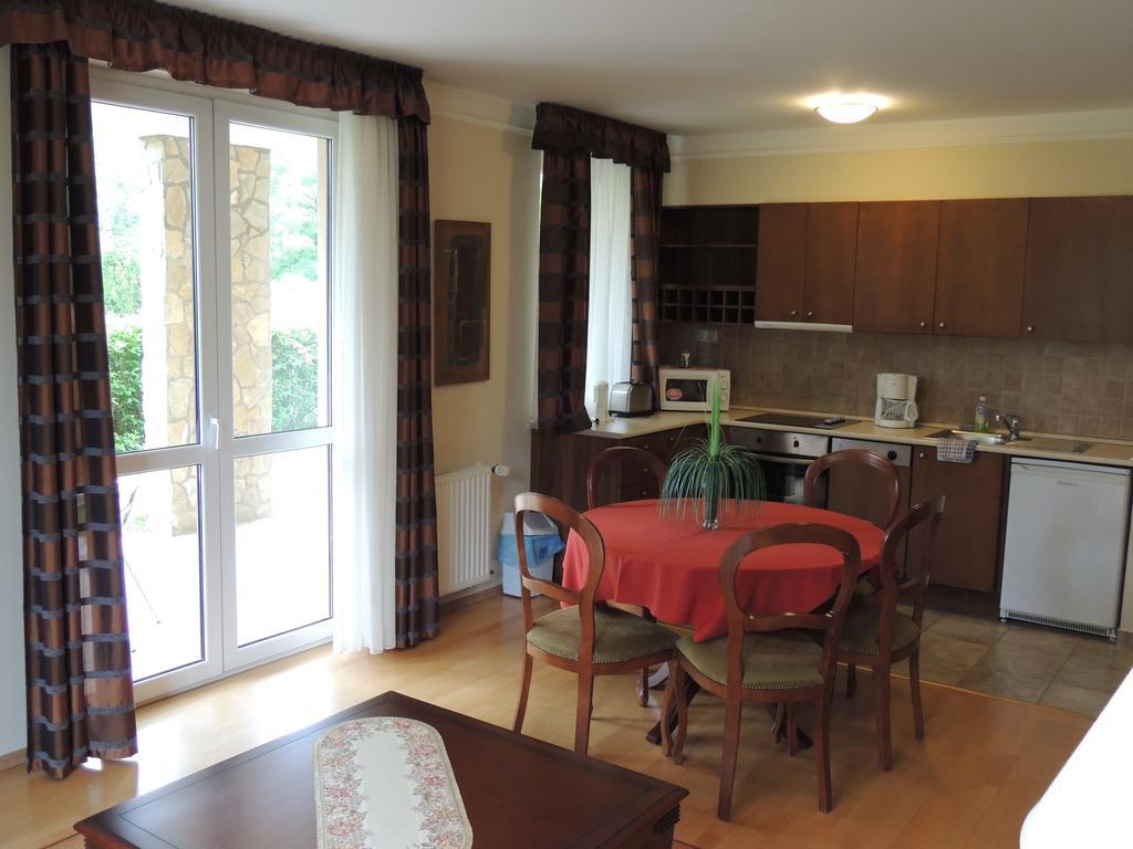 Luxus Golf Apartment Bük Rom bilde